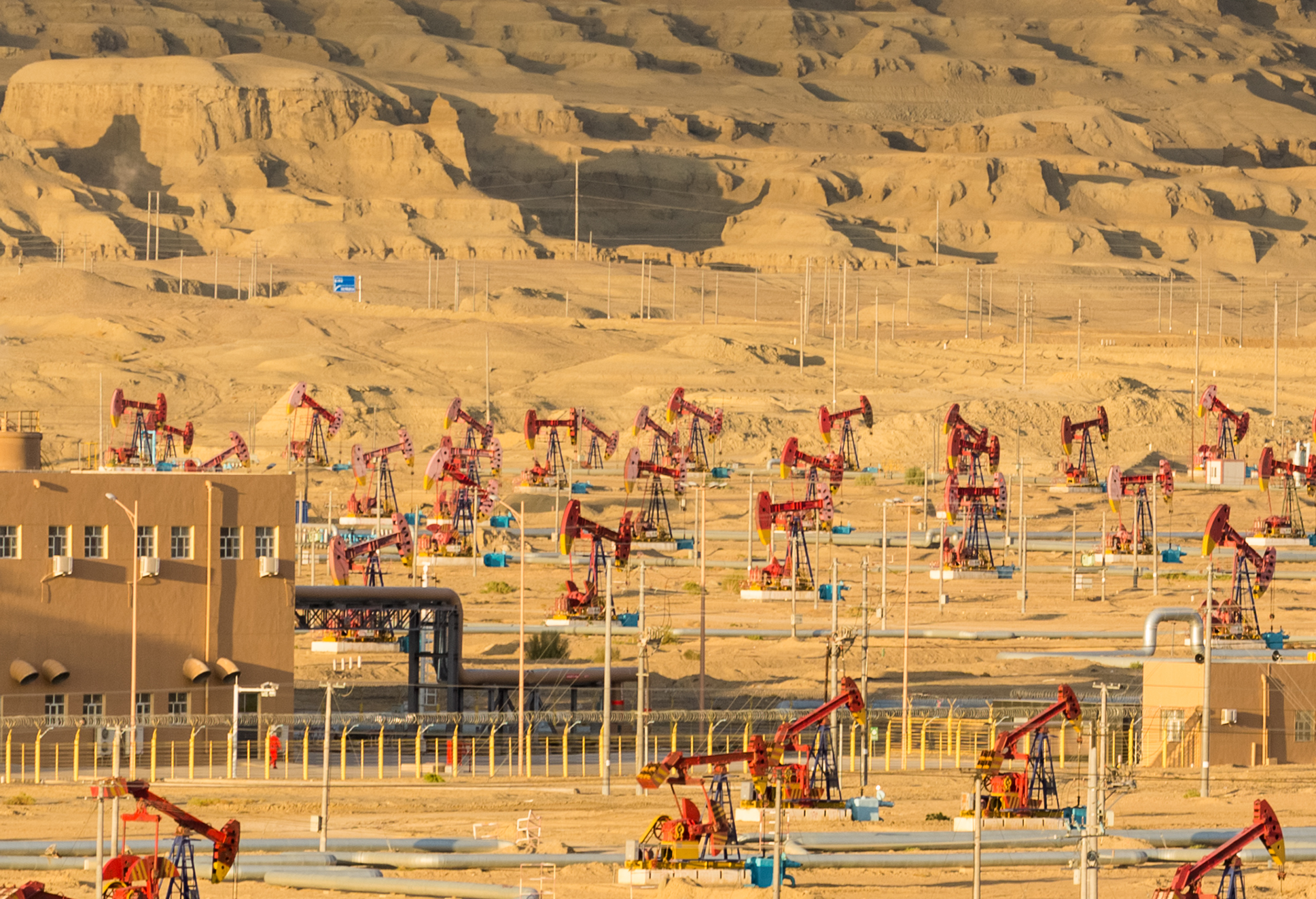 Large working oilfield